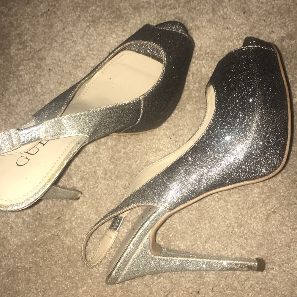 Elegant Guess shoes and super comfy.
